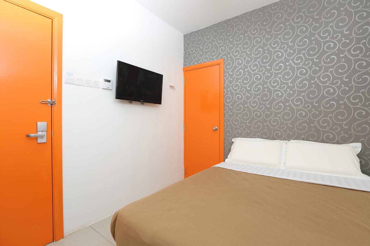 1 Hotel Mahkota Черас Экстерьер фото